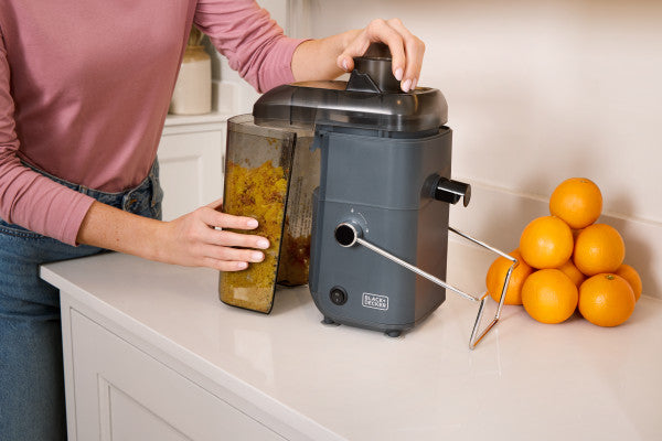 Extractor de Frutas y Vegetales Enteros Black+Decker JuiceBar